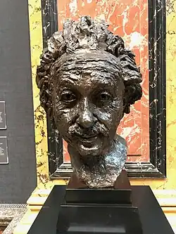 par Jacob Epstein au musée Fitzwilliam de Cambridge.