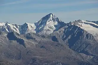 Vue du Kleines Aletschhorn (à gauche), avec l'Aletschhorn (au centre).