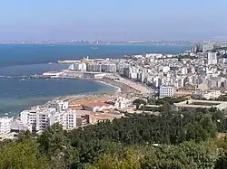 Vue de la baie d'Alger depuis l'ouest.