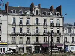 Immeuble au numéro 15 de l'allée.