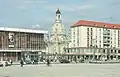 Gros plan avec la Frauenkirche et un immeuble à Wilsdruffer Straße, 2009.