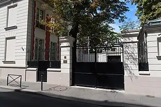 Vue de la mission diplomatique