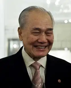 Description de l'image Anand Panyarachun (cropped).jpg.