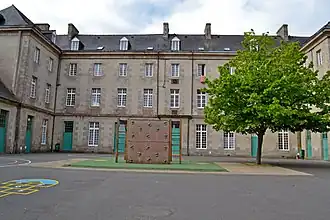 Ancien collège de Léon (locaux de l'école Diwan).