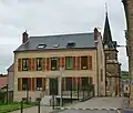 Ancien presbytère.