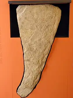 Borne de départ de la Via Popilia.