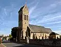 L'église Saint-Pierre de Feuguerolles-sur-Seulles.