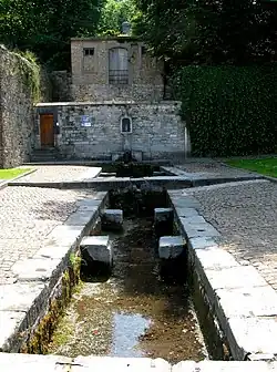 La fontaine Sainte-Begge (Potale de 1637).