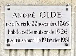 Plaque au no&nbsp;1 bis à la mémoire d'André Gide.