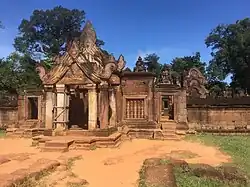Gopura de la 2e enceinte.