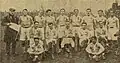 Guichemerre (debout, 2e à droite) en équipe de France avant le match contre l'Angleterre, pour le Tournoi 1920.