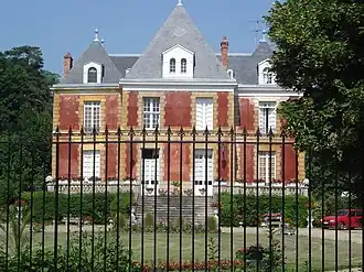 Le château de Sannois.