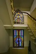 Maison Anton Frolov, vitraux intérieurs dans la cage d'escalier de l'immeuble.