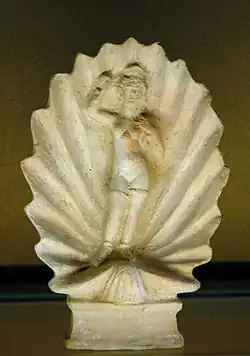 Aphrodite émergeant (fin du Ier&nbsp;siècle&nbsp;av. J.-C.-début du Ier&nbsp;siècle apr. J.-C.).