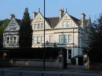 Nonciature apostolique à Londres.