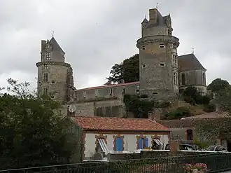 Apremont (Vendée)