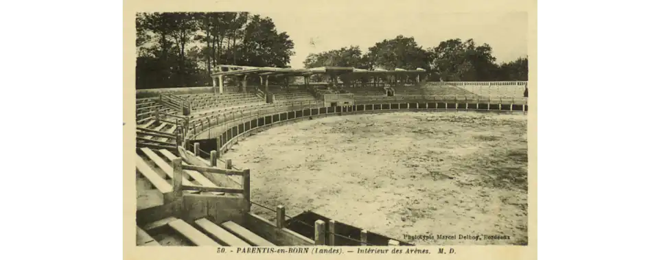 Carte postale ancienne des arènes de Parentis-en-Born.