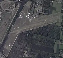 Aérodrome d'Arcachon le 08 août 2012 et la piste 07/25