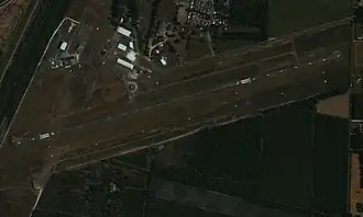 Aérodrome d'Arcachon le 14 juin 2004 et la piste 08/26