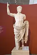 Statue en marbre d'Auguste (période romaine).