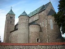 La collégiale de Tum&nbsp;(en) en Pologne.