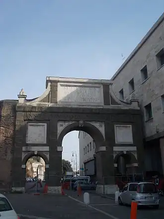 Arc de Sixte&nbsp;V.