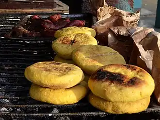 Image illustrative de l’article Arepa