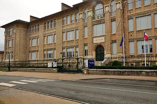 Le lycée public Rollinat en 2012.