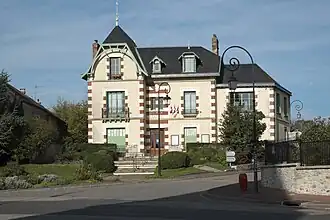 Arnouville-lès-Mantes