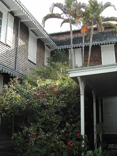 À Saint-Denis de La Réunion.