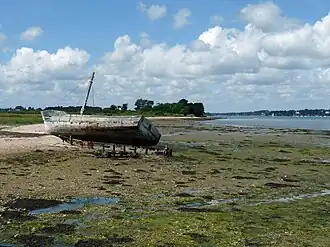 Épave près de la pointe de Berno.
