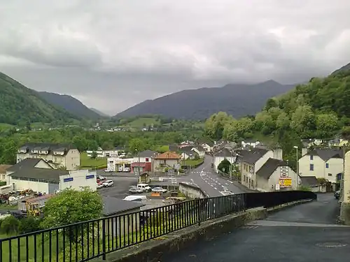 Asasp-Arros, depuis la mairie.
