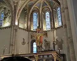 Autel et crucifix du maître de Santa-Chiara (ce n'est pas celui de Saint-Damien, qui est dans la chapelle)