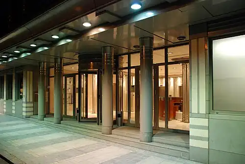 Immeuble Dexia, square de Meeus 1(Atelier d'Art urbain, 2000).