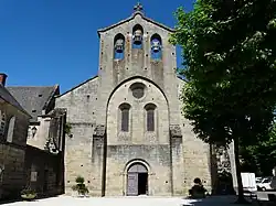 L'église abbatiale d'Aubazine (Corrèze).