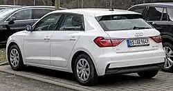 Vue arrière finition de base.