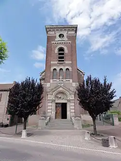 ... et sa façade