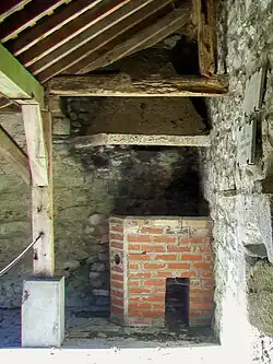Le poêle du lavoir.