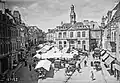 Auray : la Place de la Mairie en 1925.