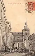 Carte postale de l'église en 1910.