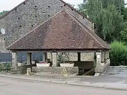 Le lavoir du bourg.