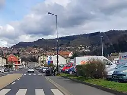 Photographie de l'avenue Léo-Lagrange.