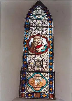 Vitrail (chapelle de Notre-Dame ou de la Vierge ou encore de la famille de Barrau).
