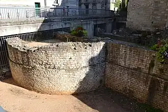 Description de cette image, également commentée ci-après