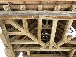 La charpente du toit.