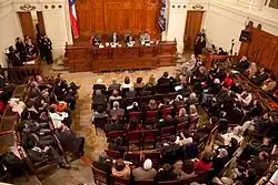 Description de cette image, également commentée ci-après