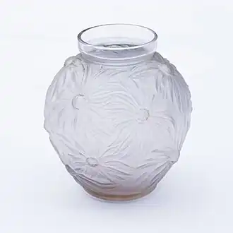 Maison Etling, modèle Tournesol, 113&nbsp;mm.