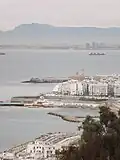 Bab-El-Oued et la baie d'Alger vus des hauteurs de Bologhine.