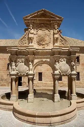 La fontaine de Santa María.