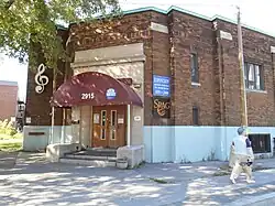 Le Bain Mathieu, construit en 1931, est un ancien bain public de Montréal, situé au 2915, rue Ontario Est.